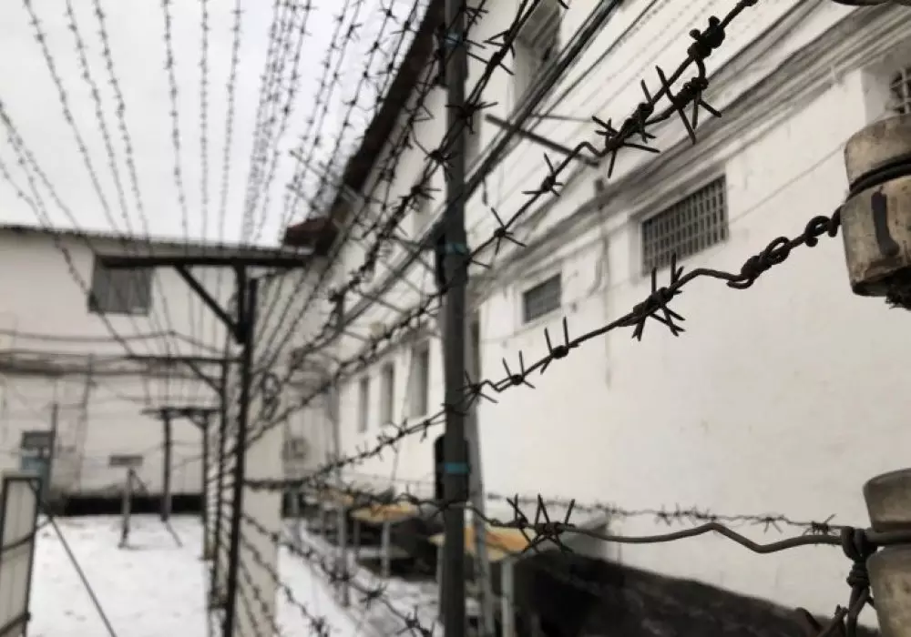 «Ситуация не тяжелая, а очень тяжелая»: Депутат рассказал о ситуации в казахстанских тюрьмах