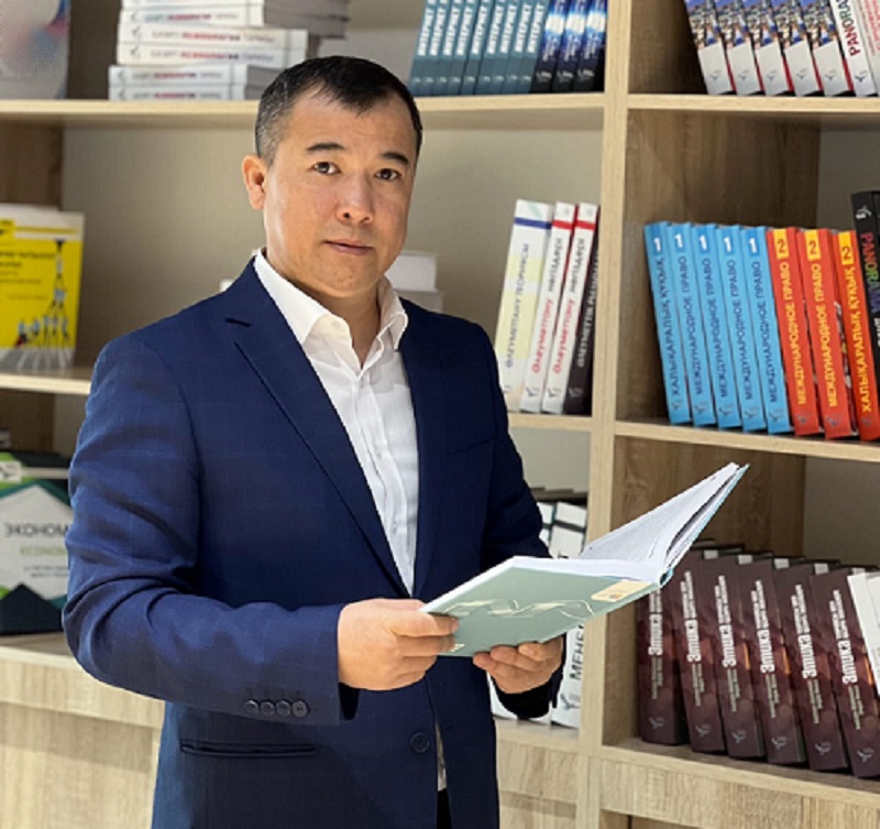 «Продолжить серию «Эпиграфические памятники Казахстана» – интервью со специалистом по древним надписям