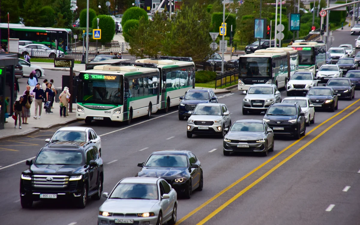 До конца года в Астане будет разработана система регулирования транспортных потоков с помощью ИИ.