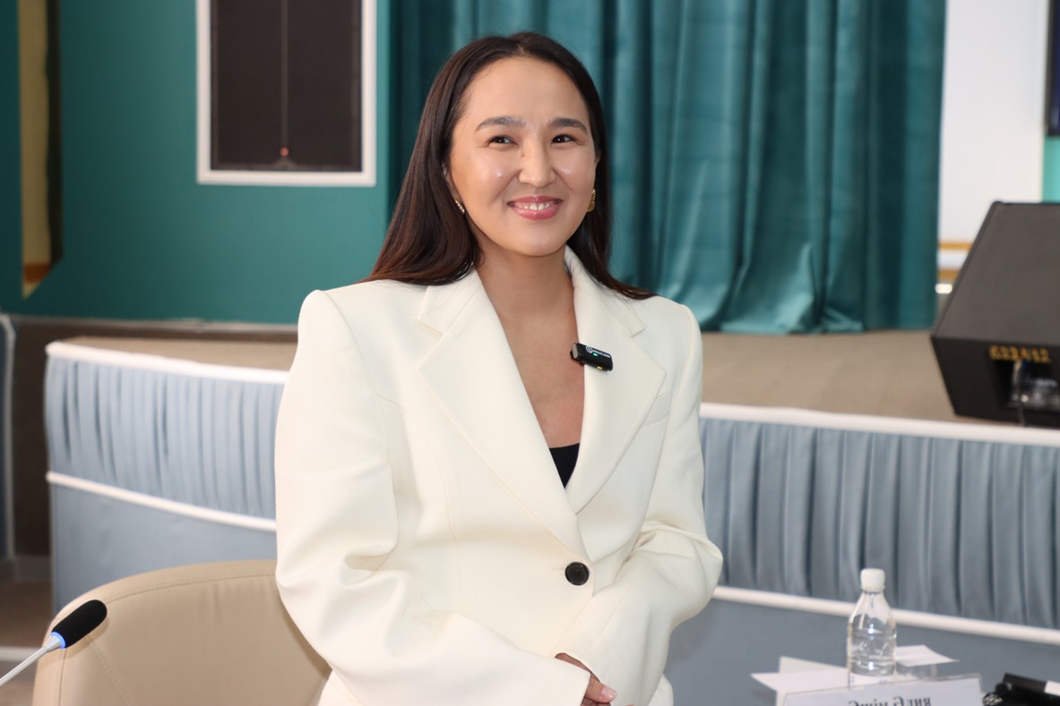 Известный журналист Алия Ашим извинилась перед читателями