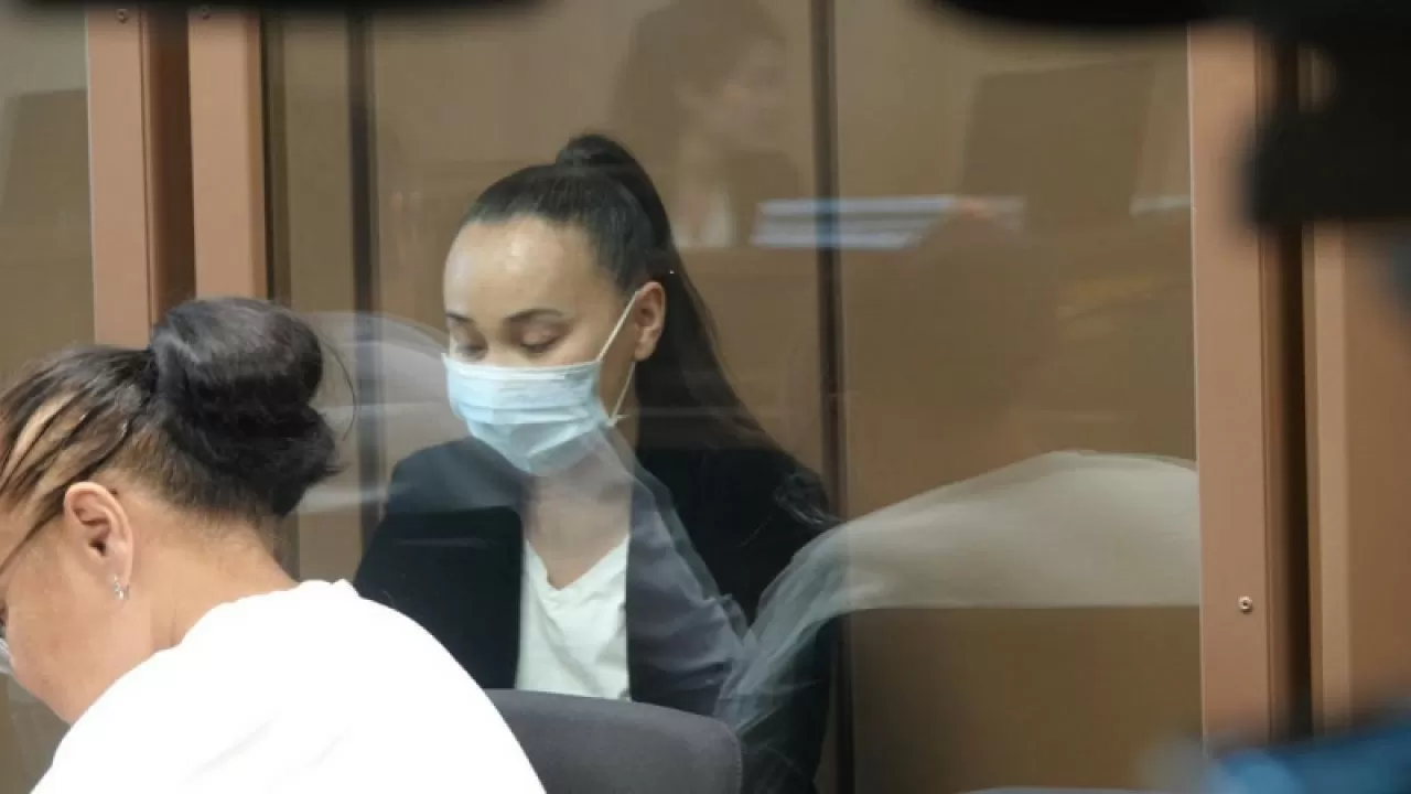 Перизат Кайрат попросила получить показания от потерпевших, которых она лично знает.