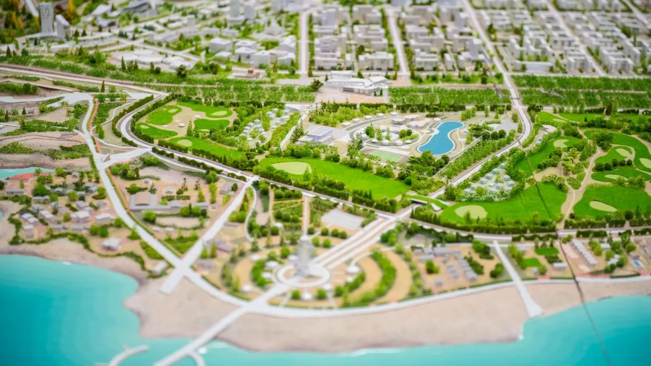 В городе Алатау будет построен транспортно-логистический центр стоимостью 73 млрд тенге.