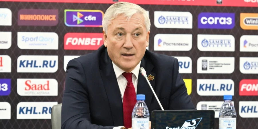 Какую зарплату получает тренер команды «Барыс» из России?