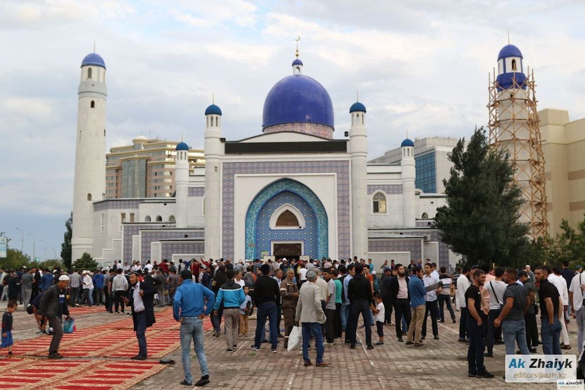 В Атырау проведена работа по адаптации к обществу 2006 человек, вовлеченных в радикальные религиозные течения.