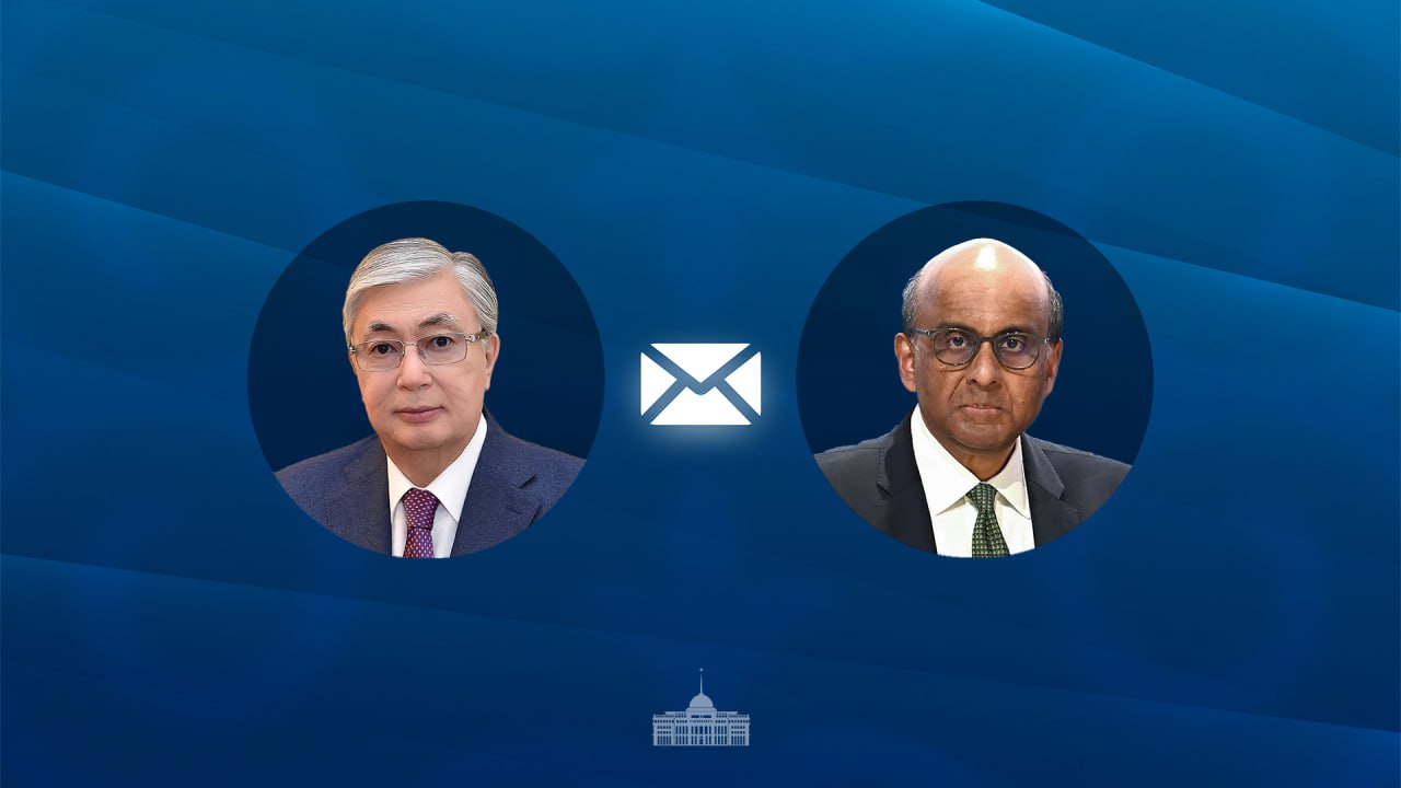 Глава государства направил поздравительную телеграмму Президенту Сингапура