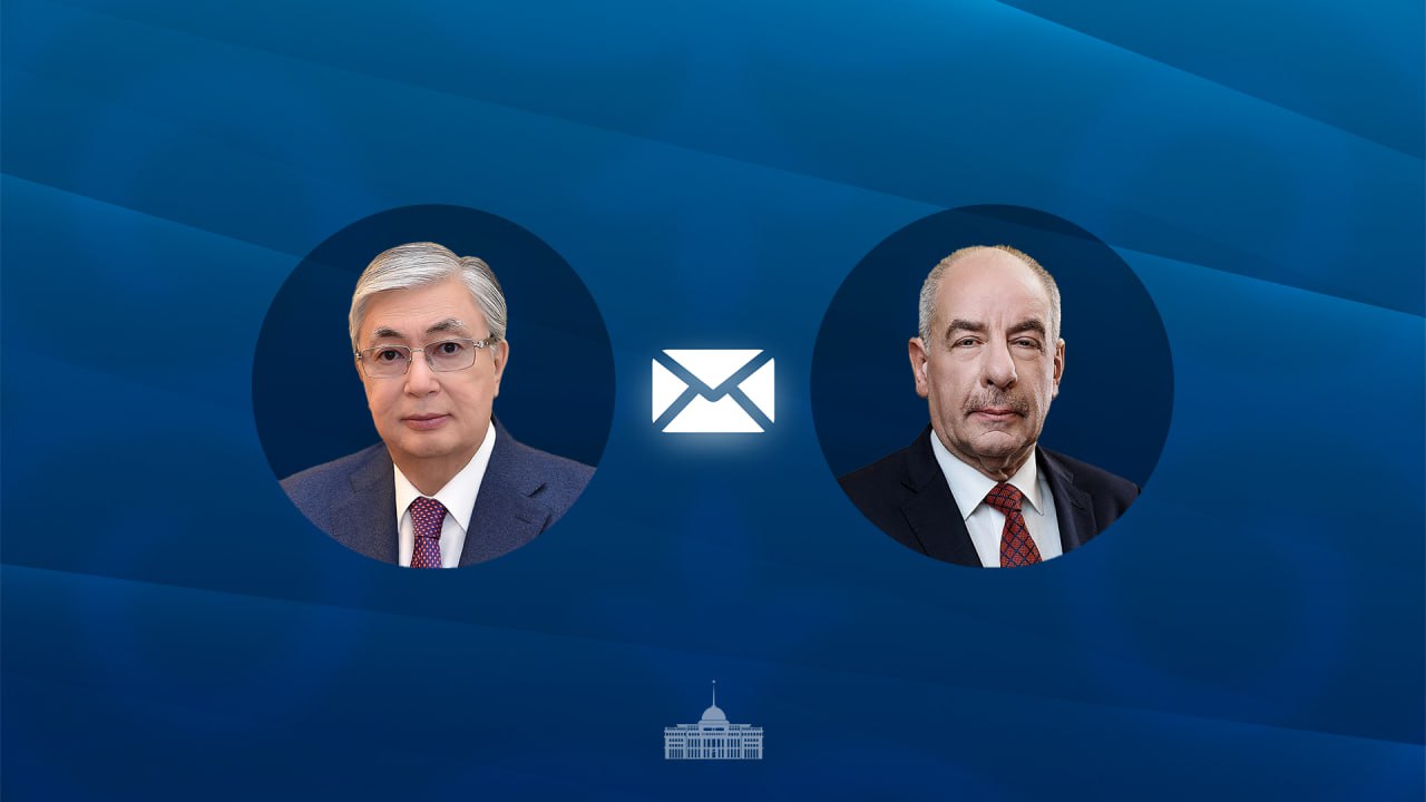 Глава государства направил поздравительную телеграмму Президенту Венгрии