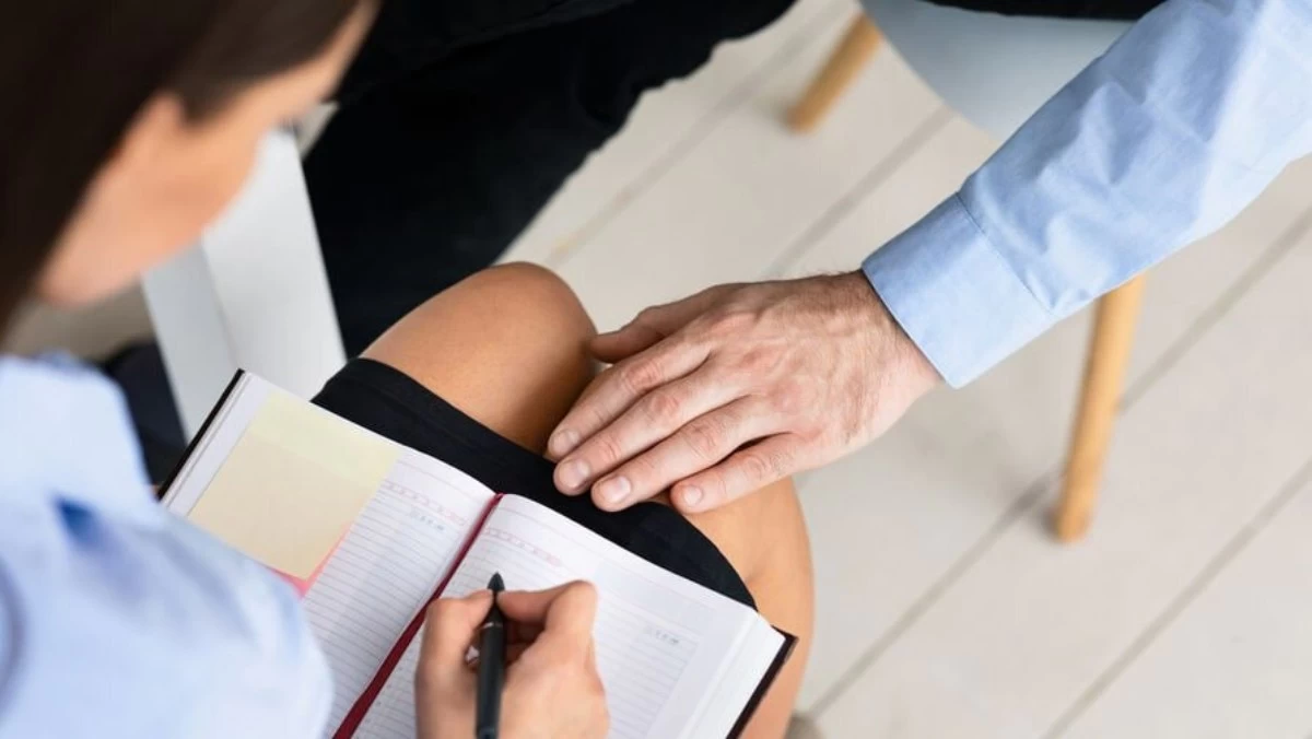 «Почему рвется бычий ремень» или безопасность женщин связана с их одеждой?