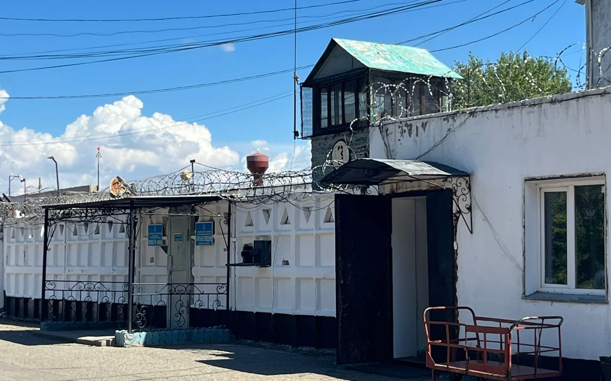 30 лет Конституции: Какие преступники не подлежат амнистии