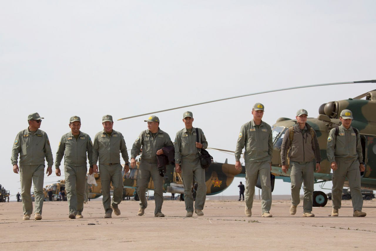 Защитники воздушных рубежей отмечают профессиональный праздник