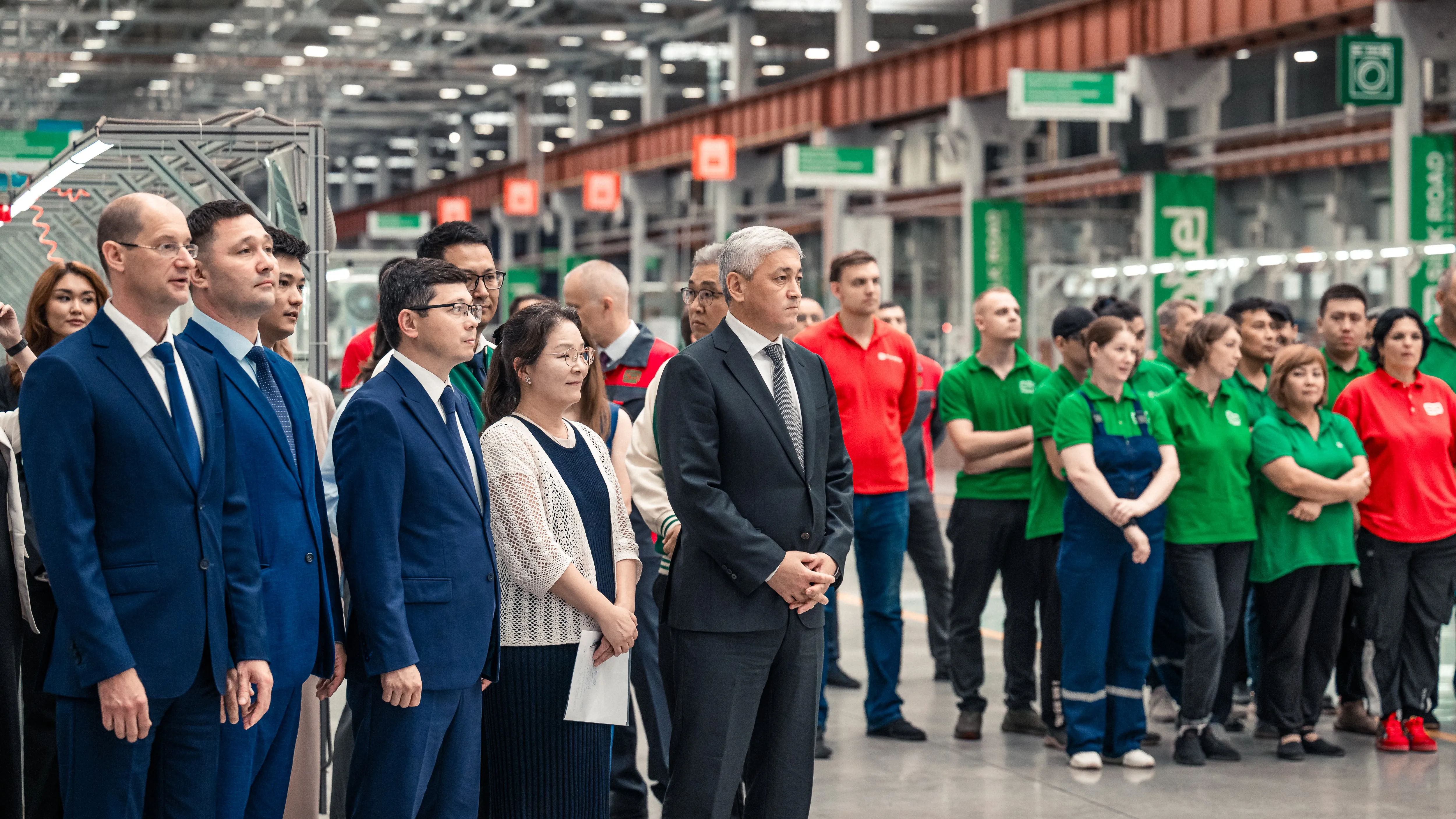 В Казахстане началось производство телевизоров и стиральных машин Samsung