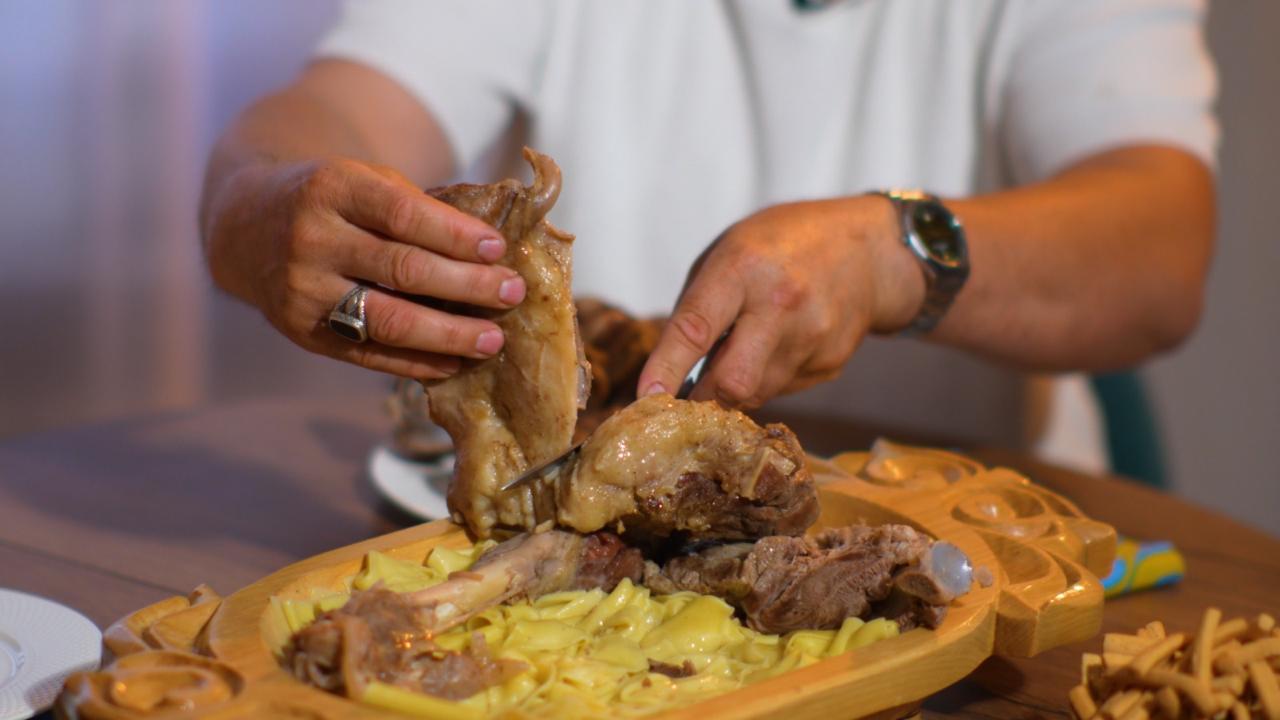 Иерархия по казахскому обычаю: как кочевая традиция влияет на современную казахскую этнокультуру