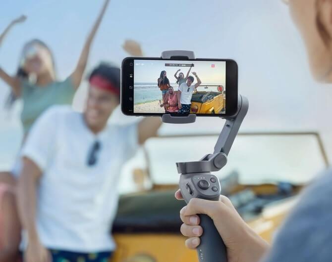 «Проживал в 5-звездочном отеле с друзьями»: Гражданин, прибегнувший к мошенничеству, чтобы казаться богатым и стать популярным в социальных сетях, был осужден.