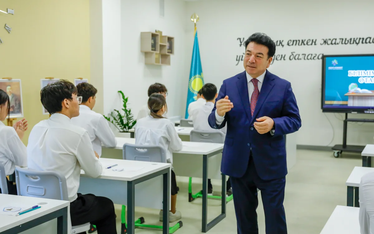 1 сентября — День знаний. Мы начинаем новый учебный год с большими планами — министр