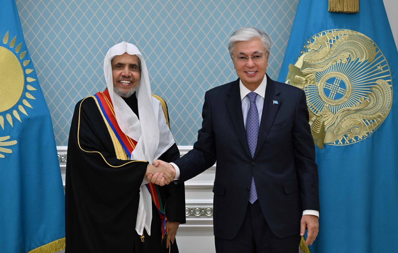 Президент принял Генерального секретаря Всемирной исламской лиги шейха Мухаммеда бен Абдулкарима Аль-Ису.