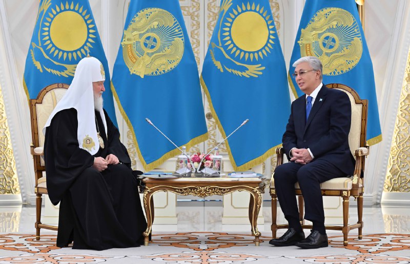 Касым-Жомарт Токаев встретился с Патриархом Московским и всея Руси Кириллом.