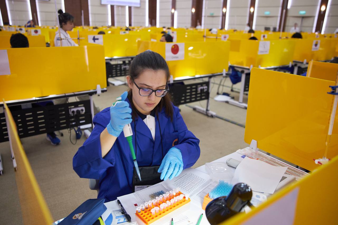 В Казахстане реализуются новые проекты по поддержке одаренных детей.