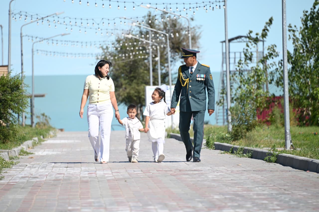 Олжас на службе по защите Отечества