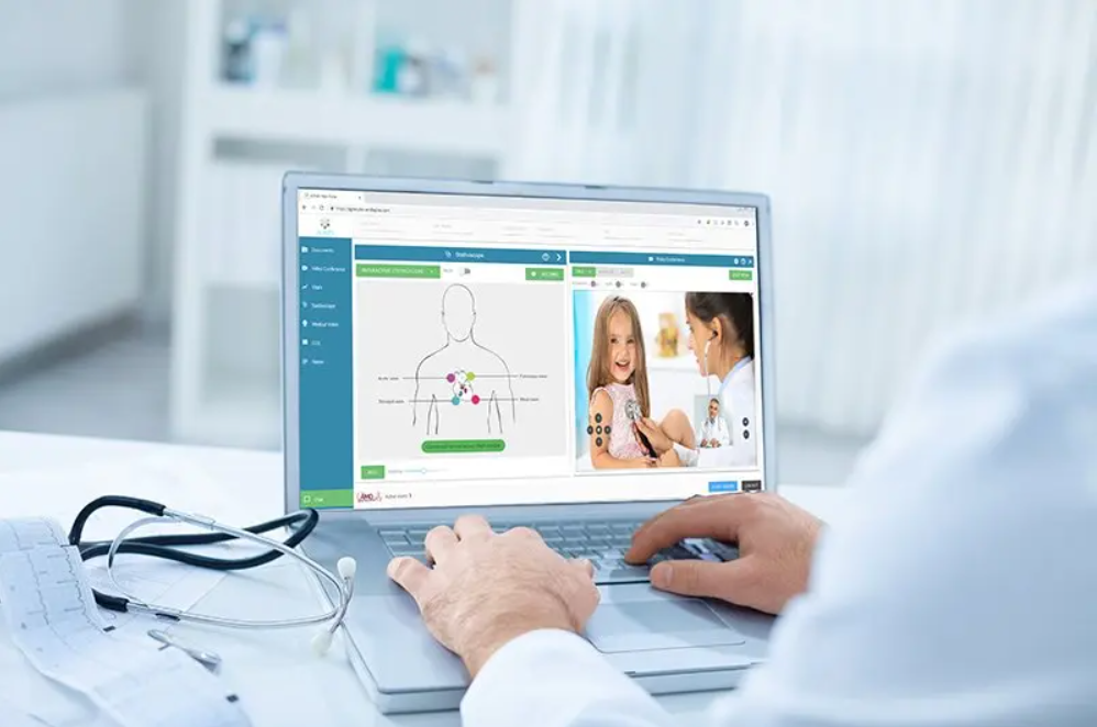 Доступная помощь сельским жителям: запущен проект «Онлайн-медицина»