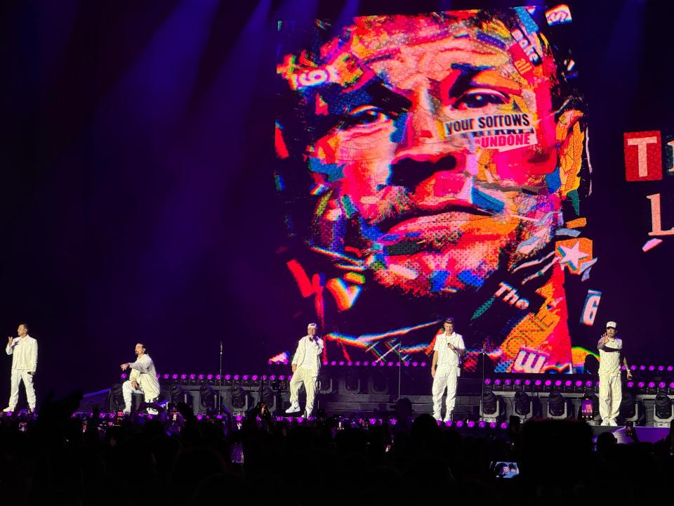 На концерт Backstreet Boys, прошедший в столице, прибыло 12 тысяч туристов из 45 стран.