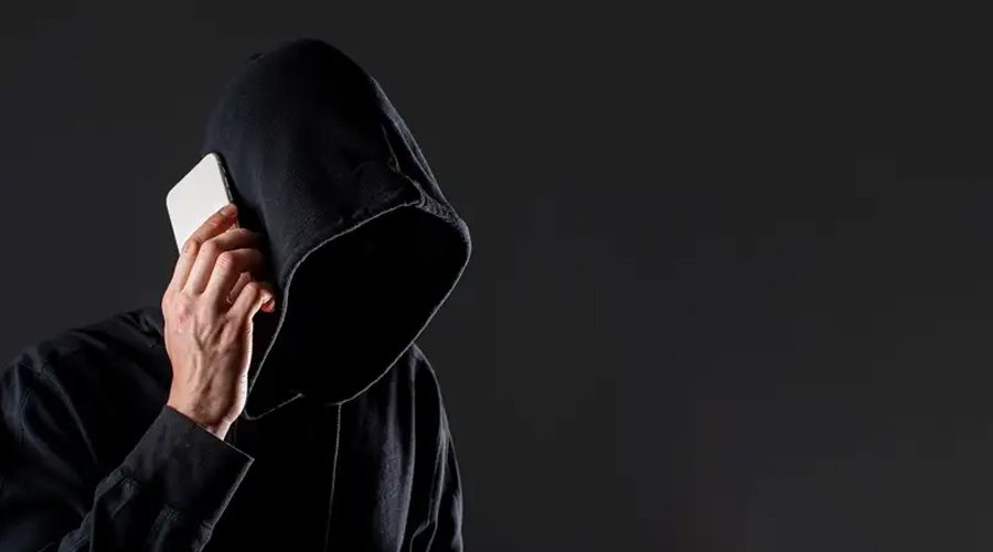 КФМ предупредила казахстанцев о новых уловках мошенников