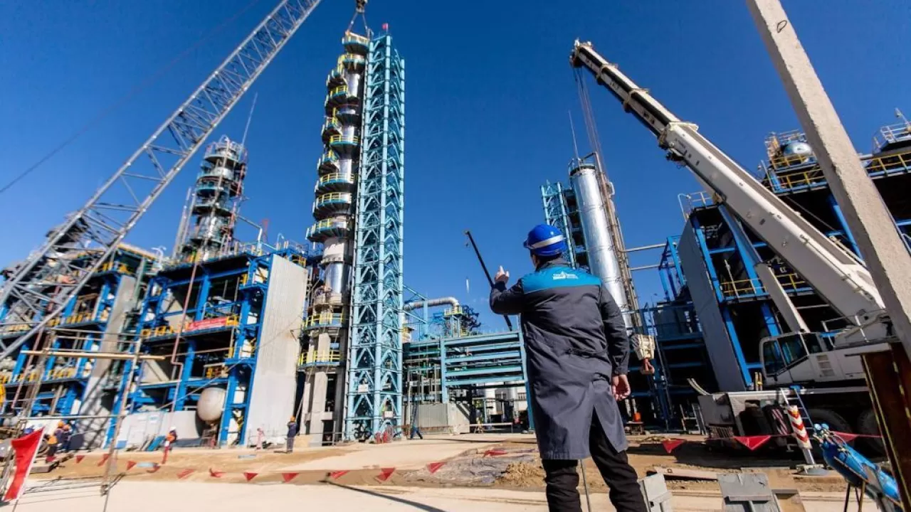 На заводе Caspi Bitum в Актау произошел пожар.