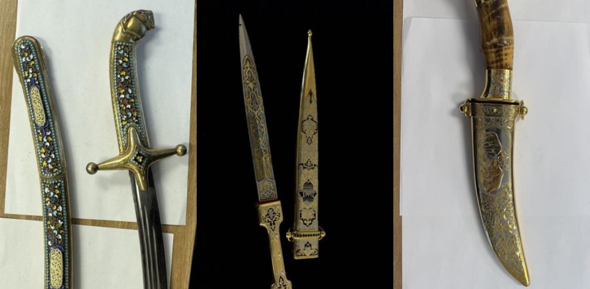 Предметы, изъятые из дома Масимова, были проданы на аукционе.