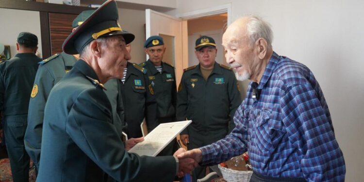В Алматы ветеран войны отметил 101-летие