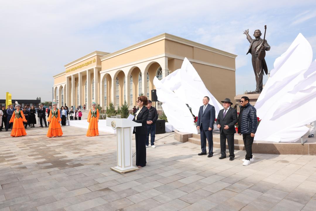 49 памятников установлены незаконно: министерство бьет тревогу