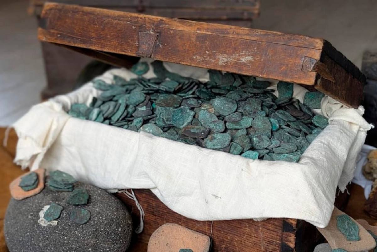 На побережье Флориды были найдены золотые и серебряные монеты XVII века