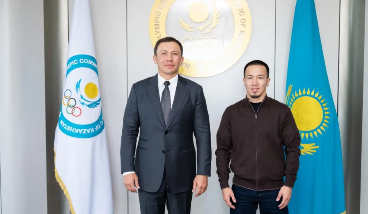 Геннадий Головкин встретился с чемпионом мира по греко-римской борьбе.