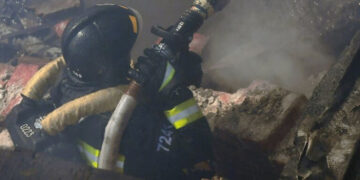 «Муж уехал на заработки в Корею»: 34-летняя женщина с 5 детьми сгорела заживо