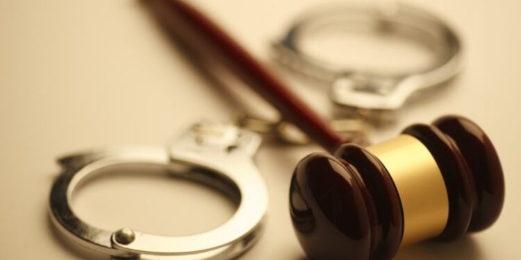 В Актобе вынесен приговор врачу, убившему своего коллегу.