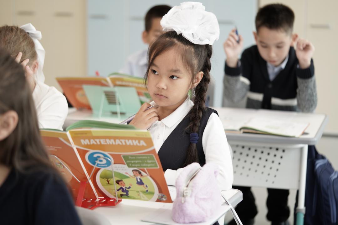 В этом году сколько дней отдыхают школьники на осенних каникулах?