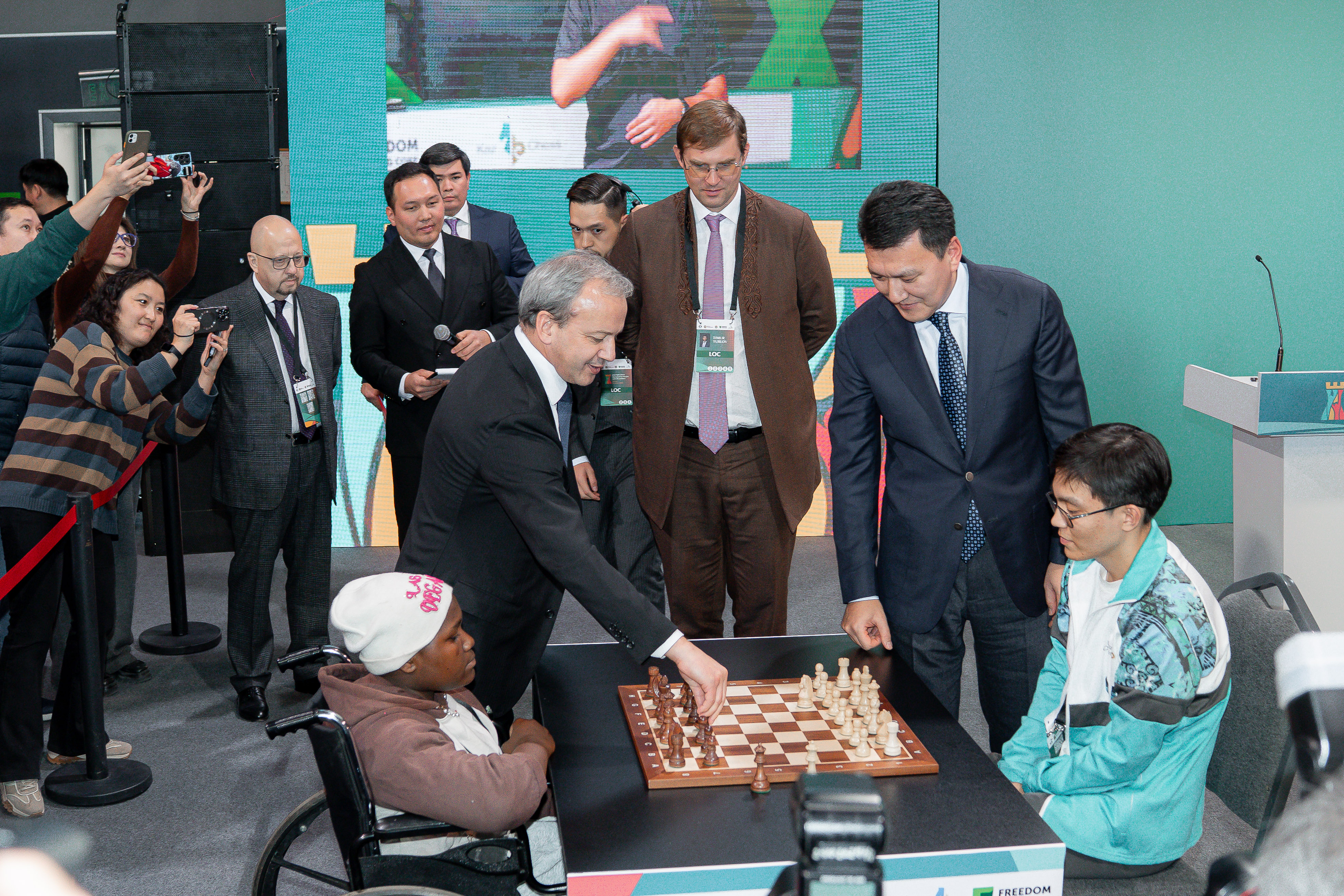 Казахстан становится центром инклюзивного спорта: в Астане проходит шахматная Олимпиада для людей с особыми потребностями.