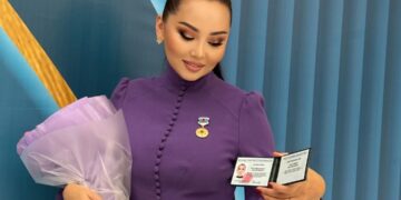 Баян Максаткызы получила высокую государственную награду