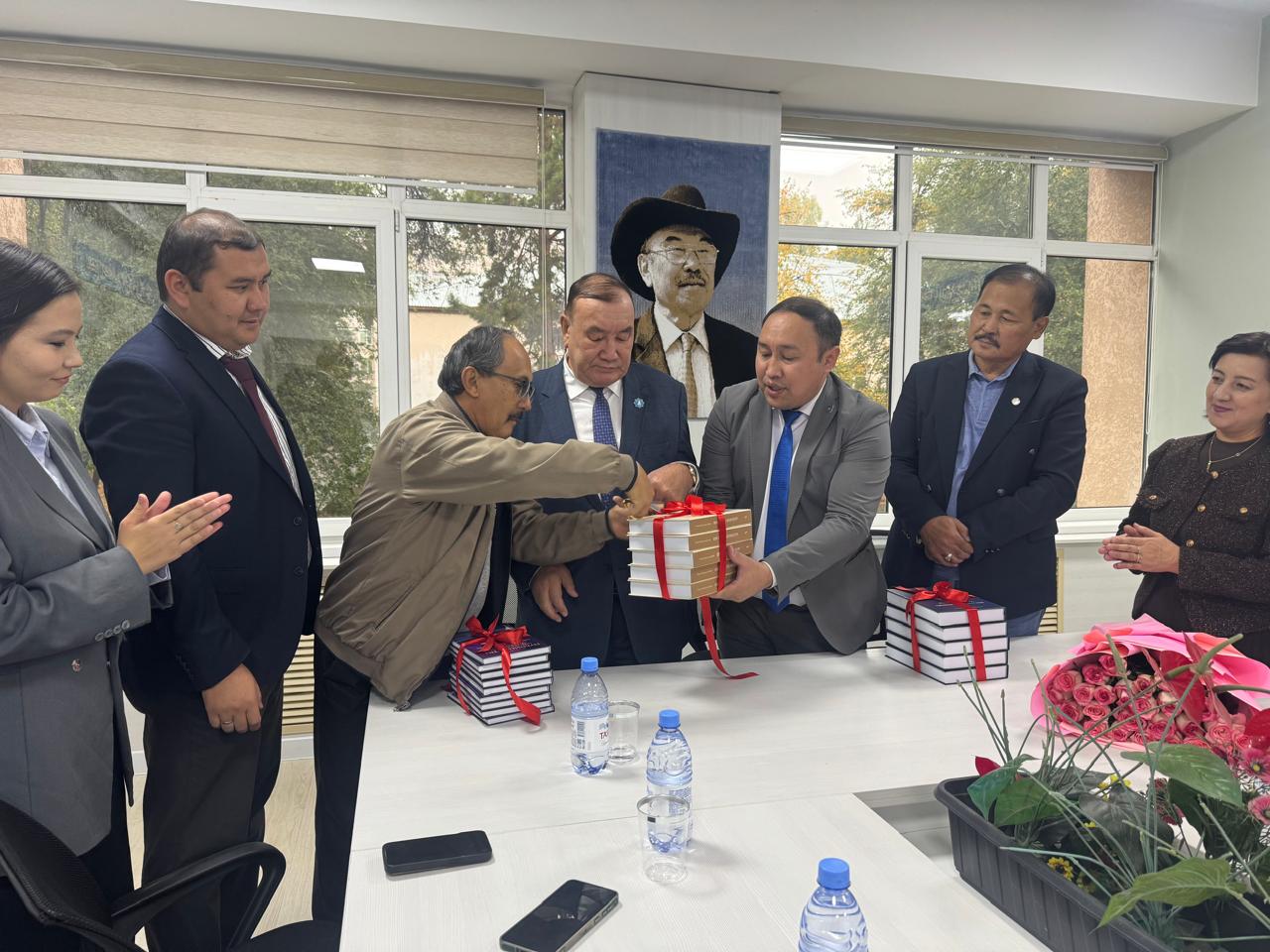 Двойная ценность, внесенная в национальную публицистику