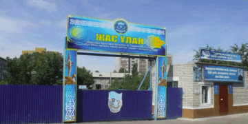 В Семее появилось видео жестокого инцидента в военной школе «Жас Улан»