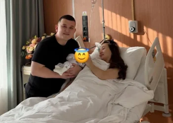 Стало известно, какое имя Елдос «Колобок» дал своему новорождённому сыну