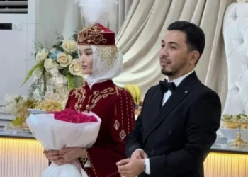 «Продолжаю искать жену»: Даурен Айдаркулов снова взбудоражил соцсети