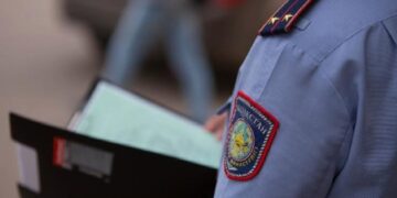 Принуждение к половому акту: в Туркестане девушка пожаловалась на полицейских