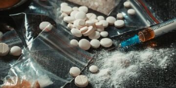 В Актобе осудили лиц, незаконно торговавших психотропными веществами