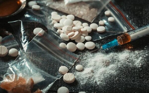 В Актобе осудили лиц, незаконно торговавших психотропными веществами