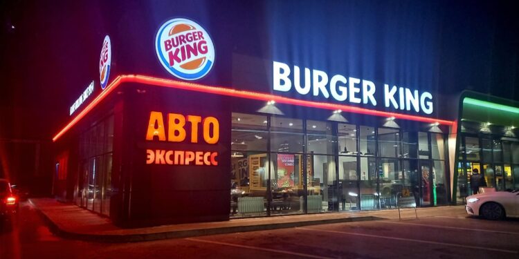 Дело Burger King: Министерство труда заявило о проведении проверки