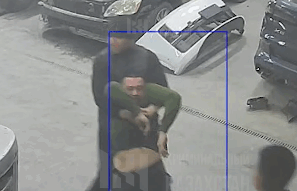 «Позвали поговорить и избили»: в Алматы мужчина находится в тяжелом состоянии