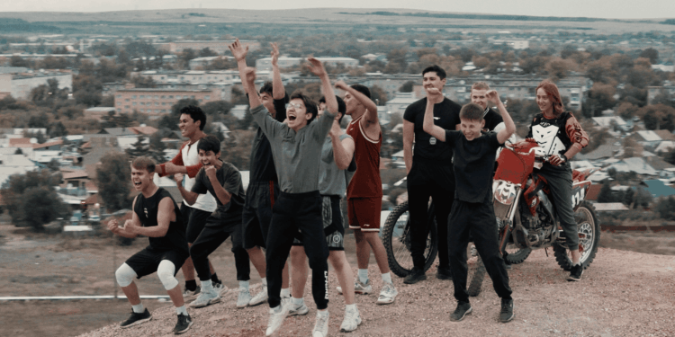 Онлайн-кинотеатр Unico Play представила спортивную драму «Тренер аға»