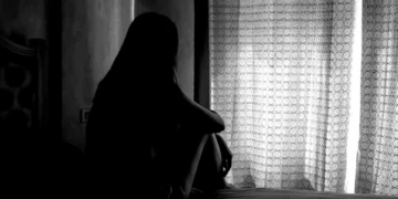 В Шымкенте учитель попал под следствие по подозрению в изнасиловании 7-летней школьницей