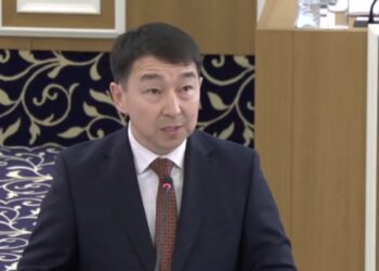 Проект новой Конституции усовершенствован и поддержан Комиссией – Бакыт Нурмуханов