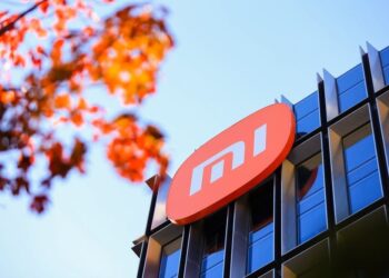Xiaomi расширяет портфель AIoT-устройств в категориях мобильности, носимой электроники и повседневных аксессуаров