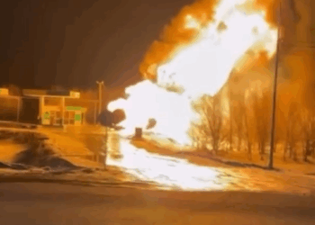 В городе Актобе произошел взрыв на автозаправочной станции