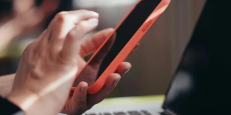 Иллюстрация к новости о телефонном мошенничестве